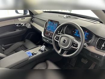 Used Volvo XC90 2025 for sale - 78187058: Photo