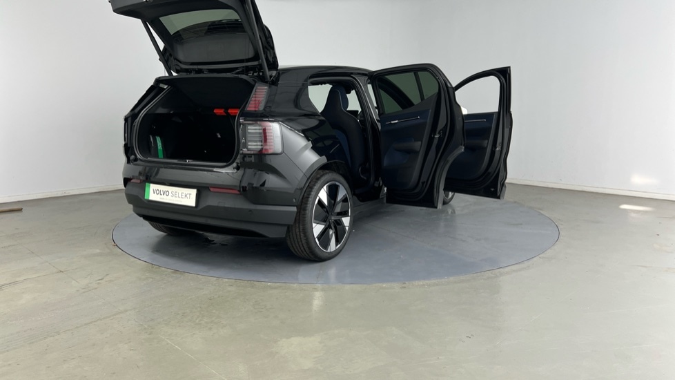 Used Volvo EX30 2025 for sale - 77164191: Photo 28