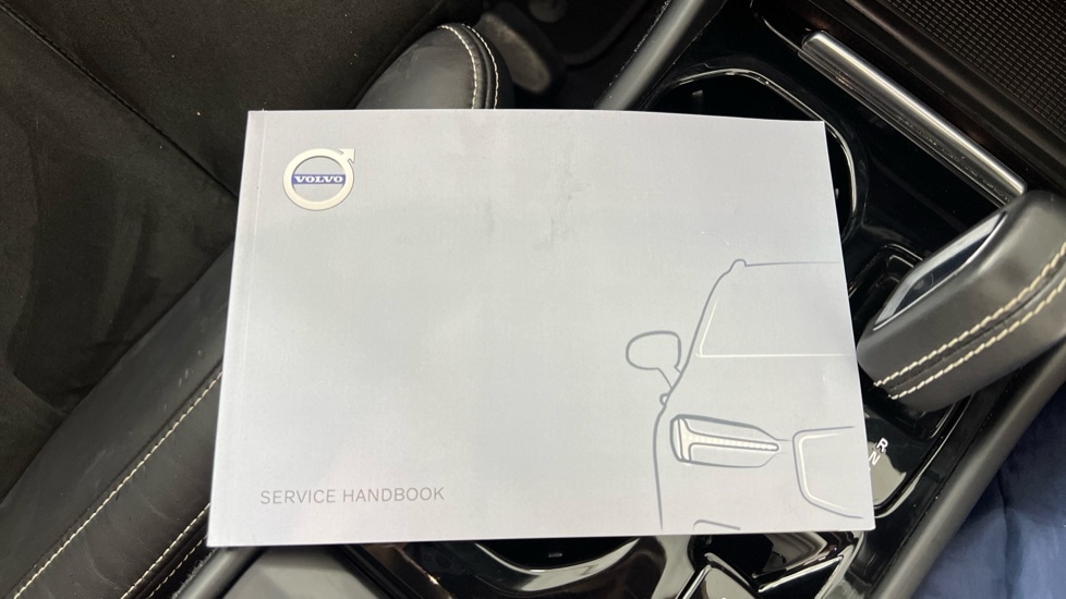 Used Volvo XC40 2021 for sale - 77133931: Photo 14