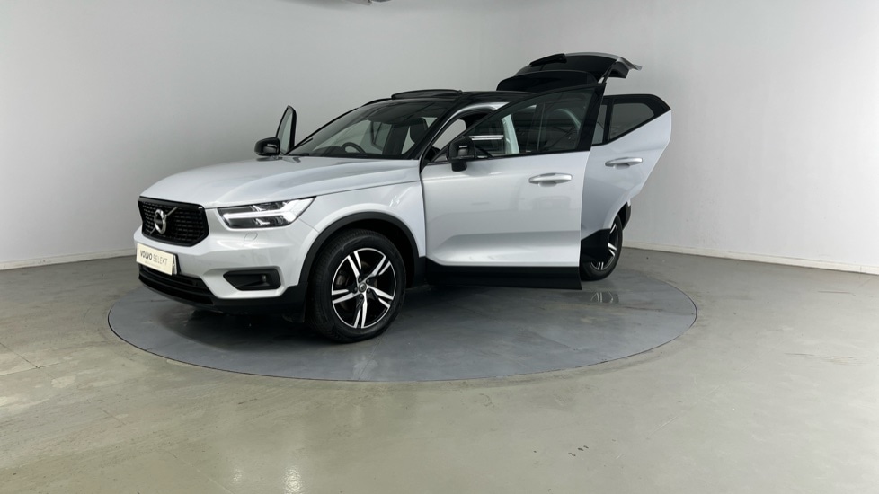 Used Volvo XC40 2021 for sale - 77133931: Photo 16