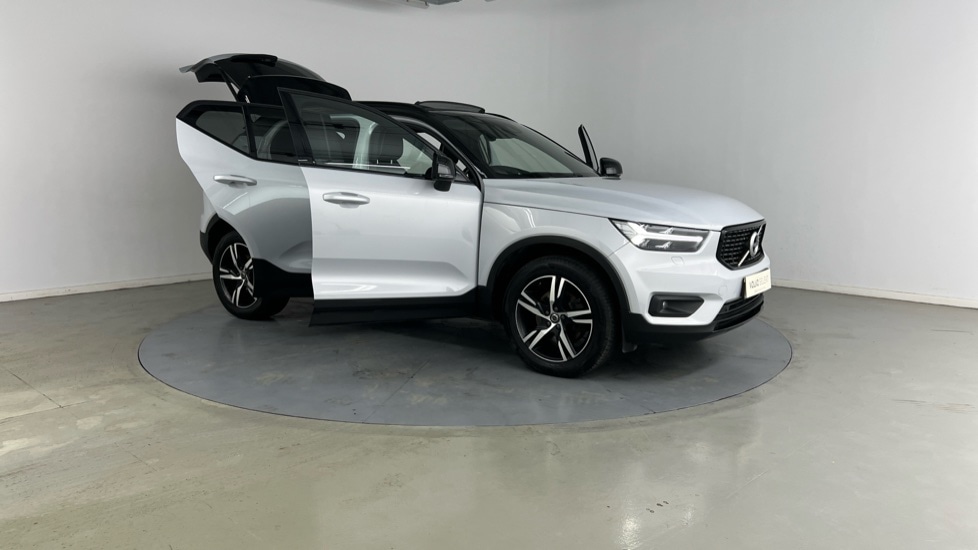 Used Volvo XC40 2021 for sale - 77133931: Photo 24