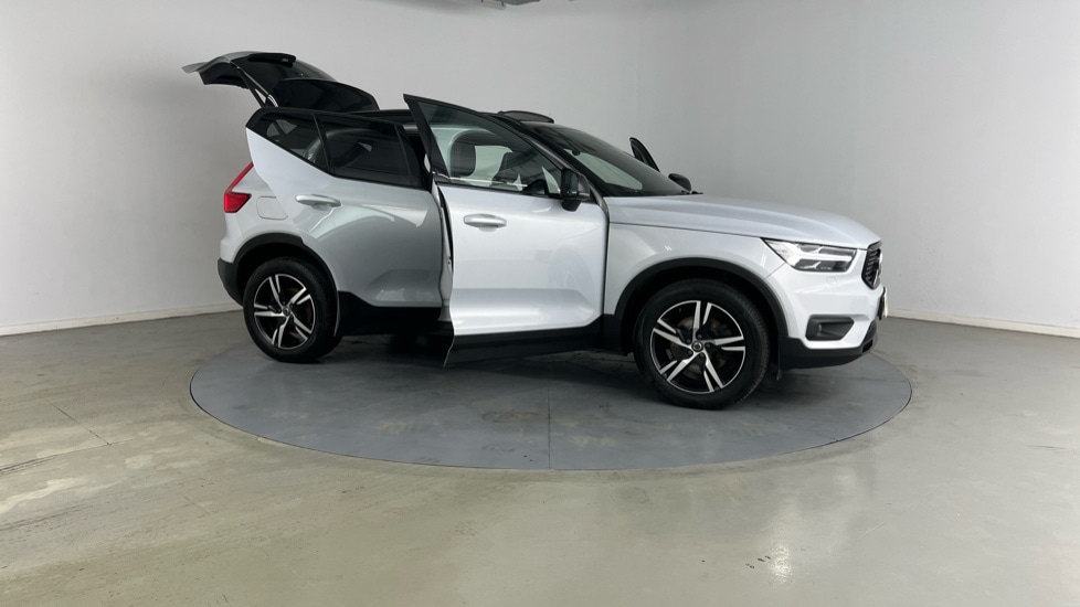 Used Volvo XC40 2021 for sale - 77133931: Photo 25