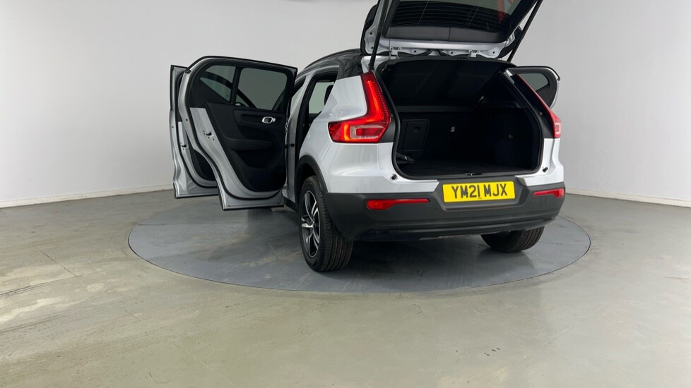 Used Volvo XC40 2021 for sale - 77133931: Photo 35
