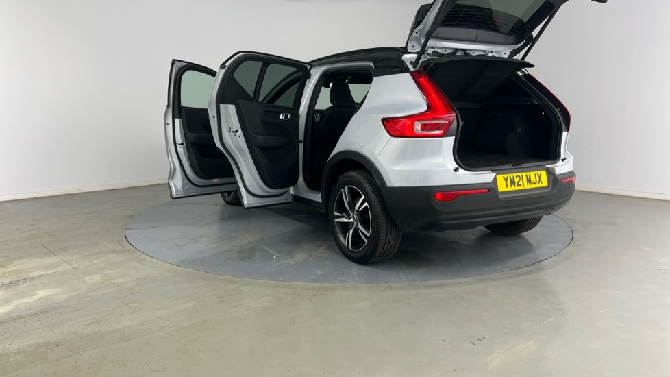 Used Volvo XC40 2021 for sale - 77133931: Photo 36