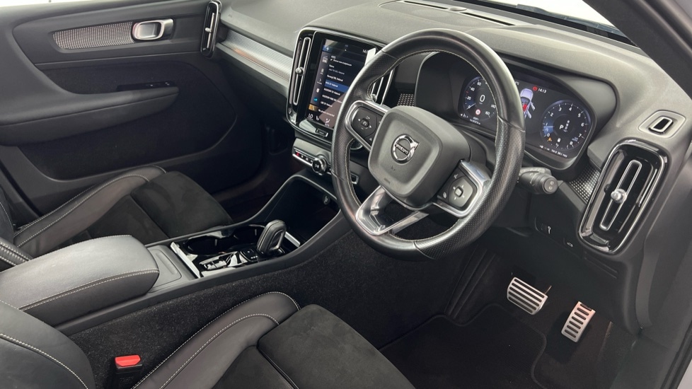 Used Volvo XC40 2021 for sale - 77133931: Photo 4