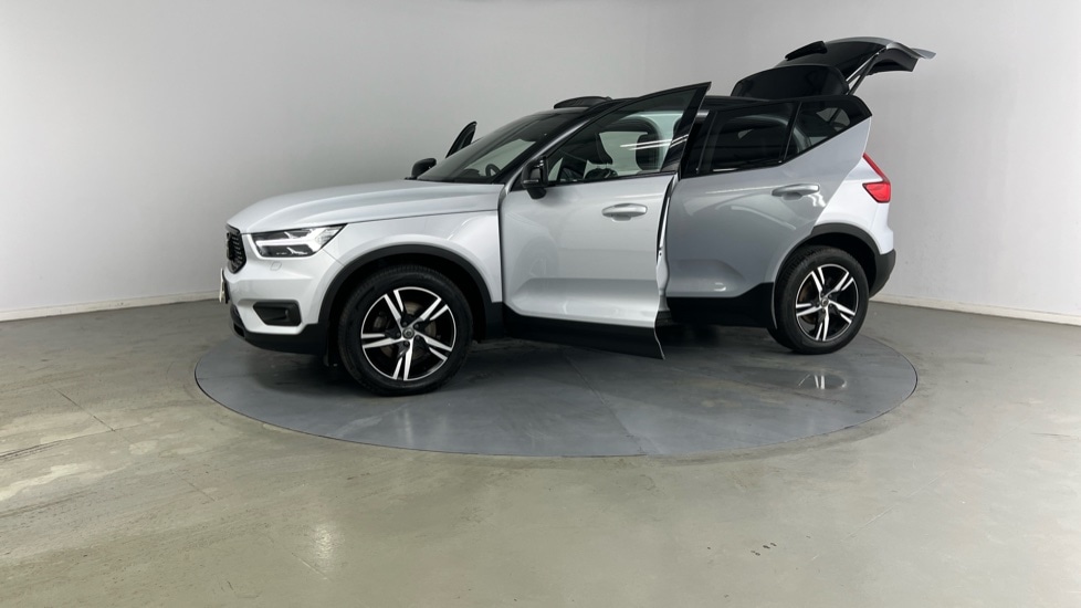 Used Volvo XC40 2021 for sale - 77133931: Photo 42