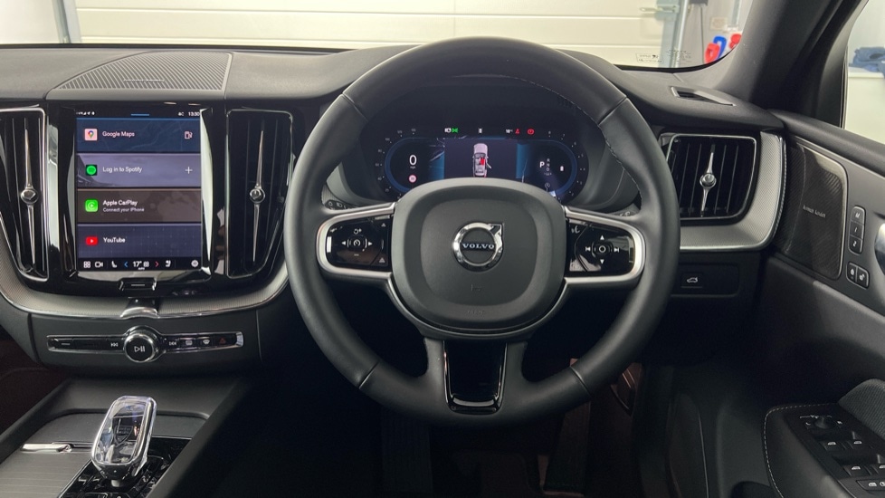 Used Volvo XC60 2025 for sale - 76597895: Photo 10