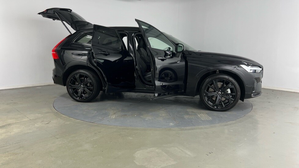 Used Volvo XC60 2025 for sale - 76597895: Photo 30