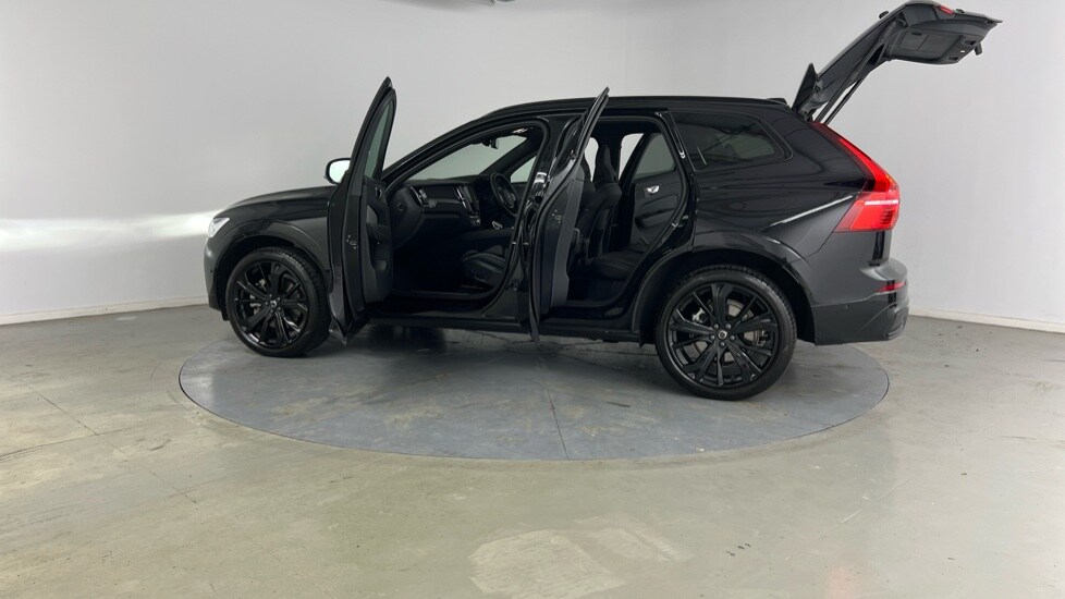 Used Volvo XC60 2025 for sale - 76597895: Photo 43