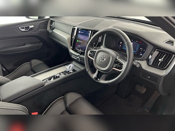 Used Volvo XC60 2025 for sale - 76597895: Photo