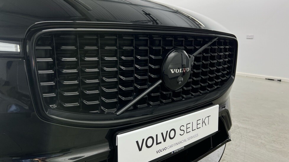 Used Volvo XC60 2025 for sale - 76597895: Photo 63
