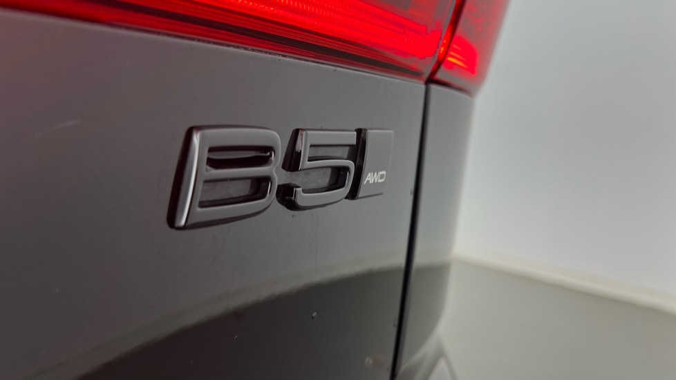 Used Volvo XC60 2025 for sale - 76597895: Photo 69