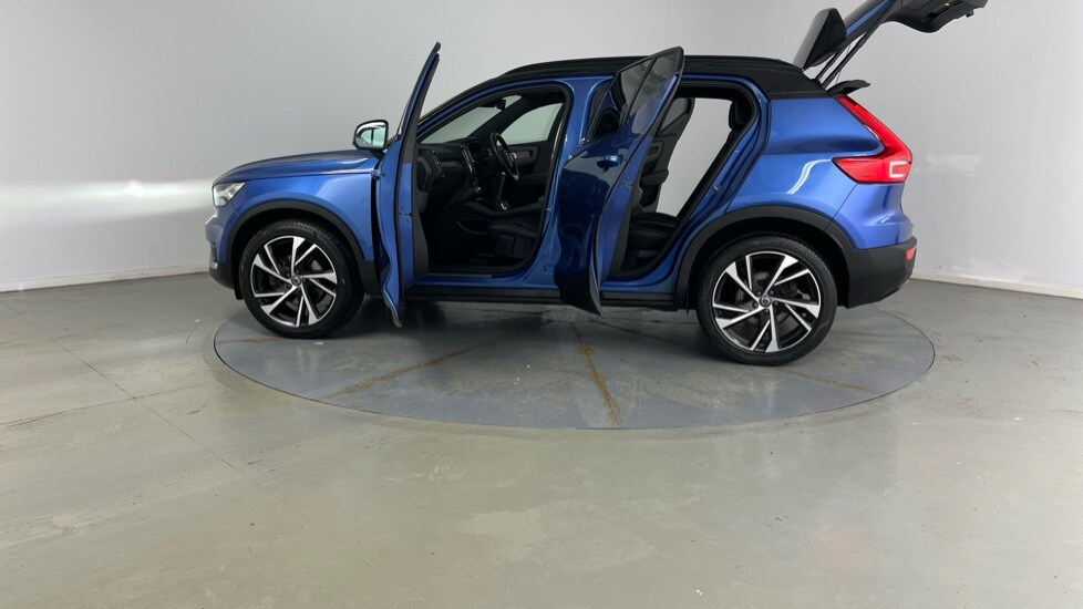 Used Volvo XC40 2020 for sale - 77889998: Photo 37