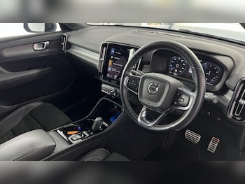 Used Volvo XC40 2020 for sale - 77889998: Photo