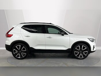 Used Volvo XC40 2025 for sale - 77420438: Photo