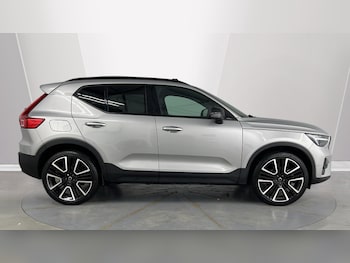 Used Volvo XC40 2025 for sale - 78000356: Photo