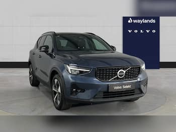 Used Volvo XC40 2025 for sale - 79392605: Photo