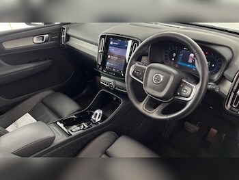 Used Volvo XC40 2025 for sale - 78000344: Photo