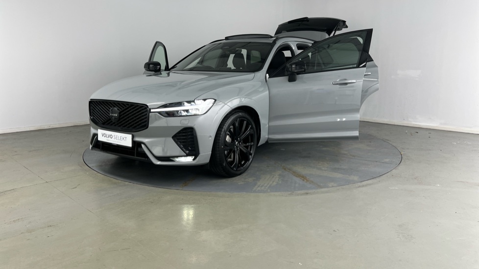 Used Volvo XC60 2025 for sale - 77893870: Photo 16