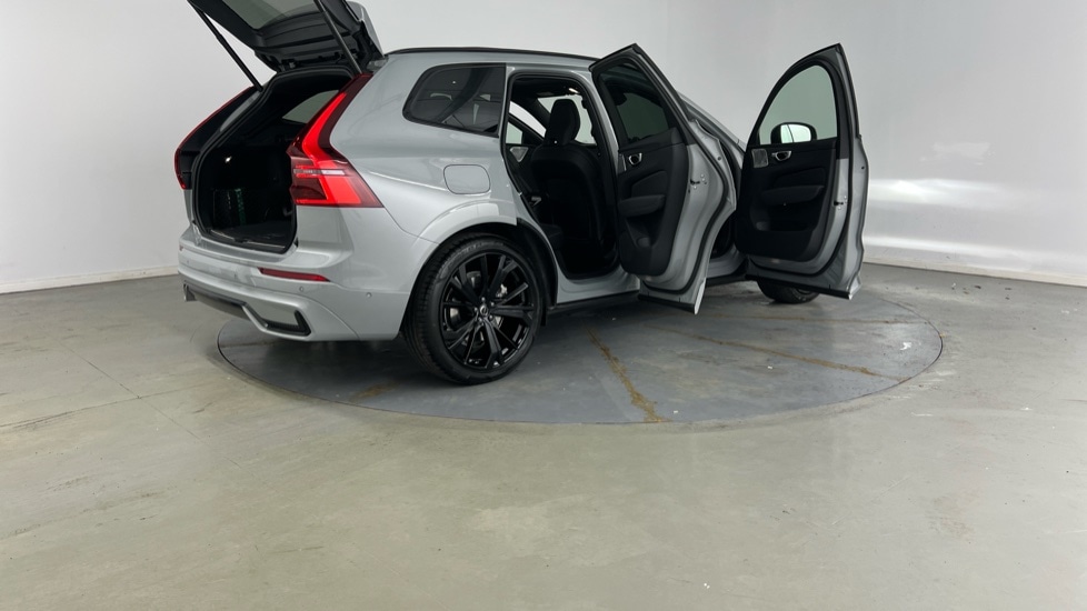 Used Volvo XC60 2025 for sale - 77893870: Photo 28