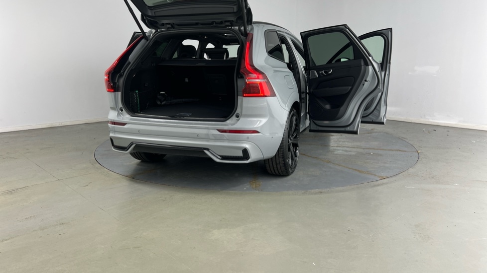 Used Volvo XC60 2025 for sale - 77893870: Photo 30