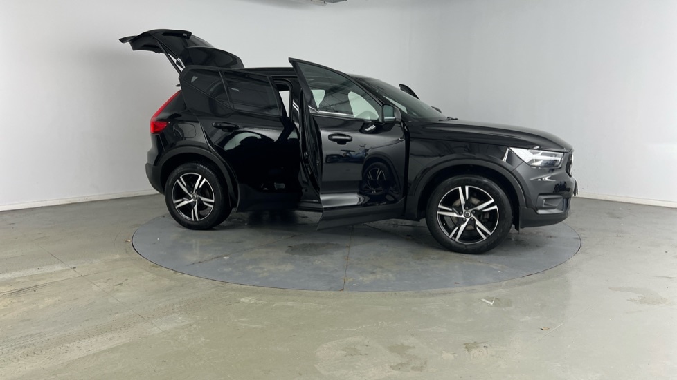 Used Volvo XC40 2021 for sale - 76856469: Photo 24