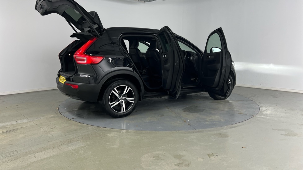 Used Volvo XC40 2021 for sale - 76856469: Photo 28