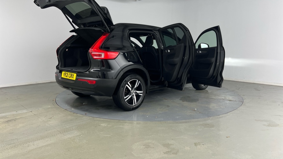 Used Volvo XC40 2021 for sale - 76856469: Photo 29