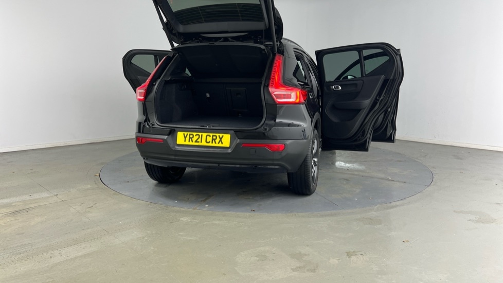 Used Volvo XC40 2021 for sale - 76856469: Photo 31