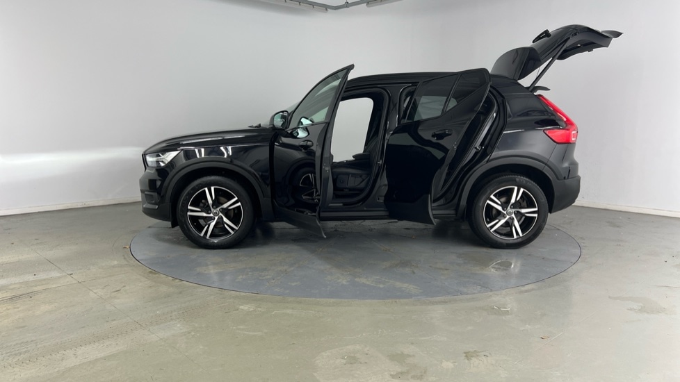 Used Volvo XC40 2021 for sale - 76856469: Photo 39