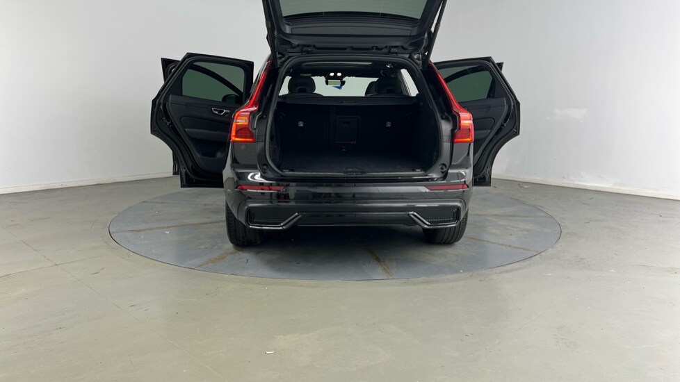 Used Volvo XC60 2025 for sale - 77818985: Photo 31