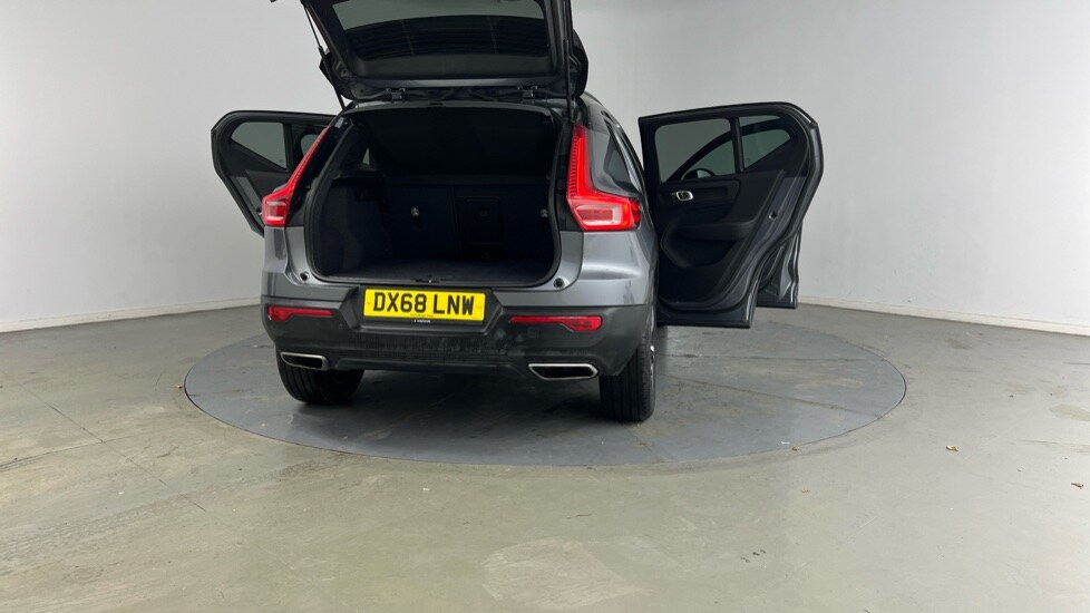 Used Volvo XC40 2018 for sale - 76023193: Photo 30