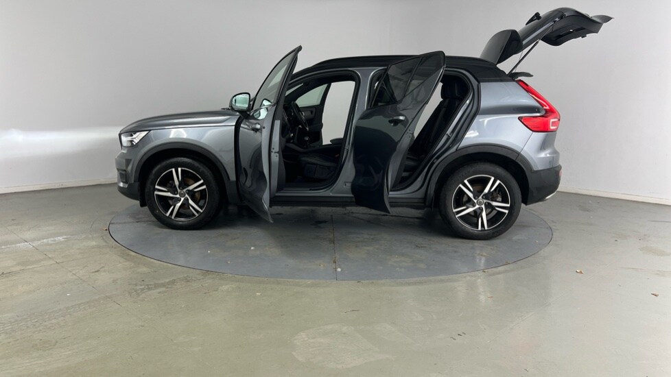 Used Volvo XC40 2018 for sale - 76023193: Photo 37