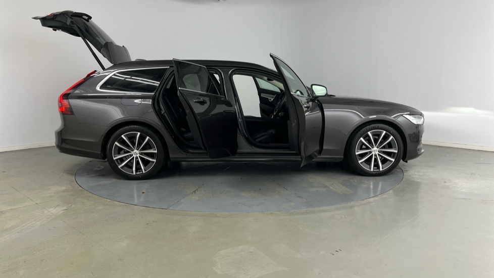 Used Volvo V90 2021 for sale - 76104128: Photo 23