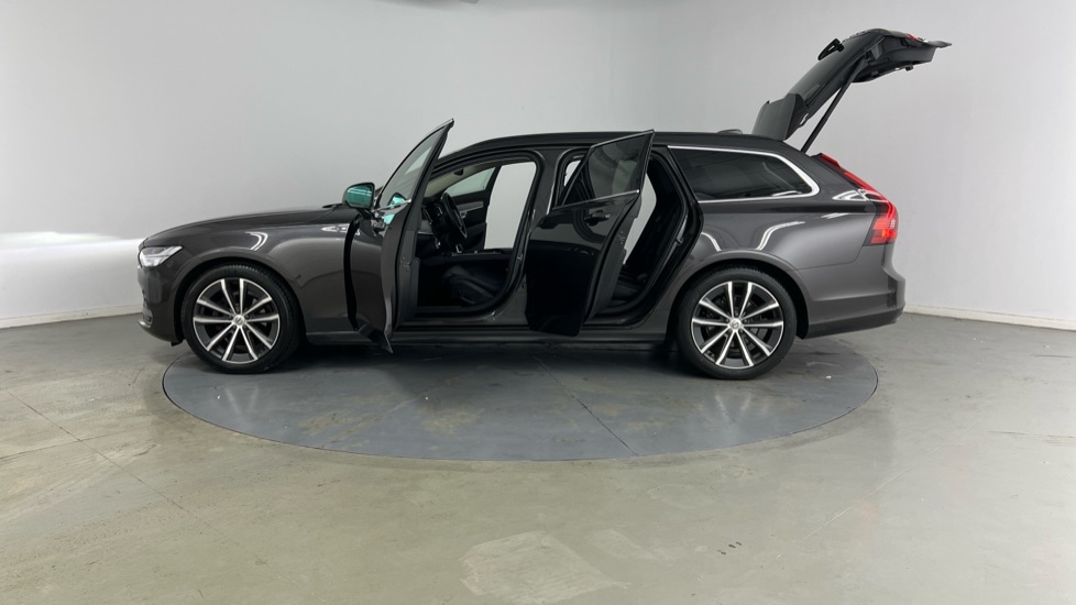 Used Volvo V90 2021 for sale - 76104128: Photo 36