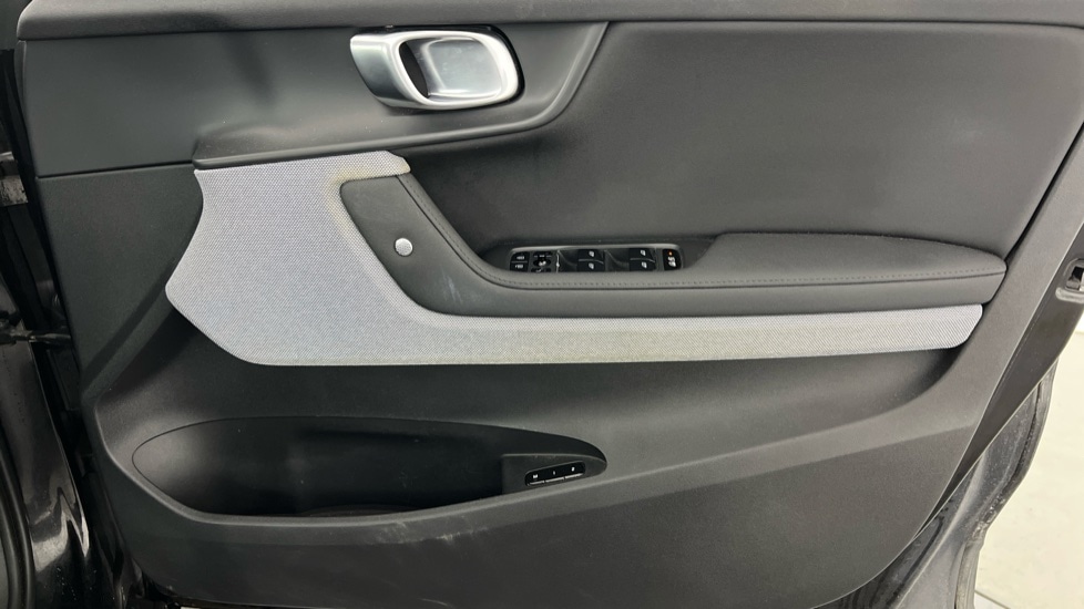 Used Polestar Polestar 2 2021 for sale - 77833440: Photo 33