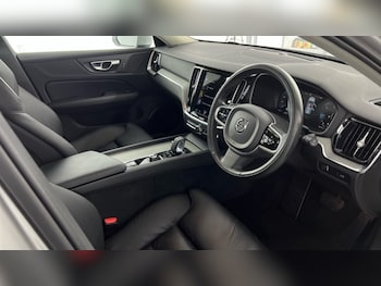 Used Volvo V60 2021 for sale - 75603080: Photo