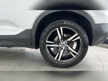 Used Volvo XC40 2022 for sale - 79497459: Photo
