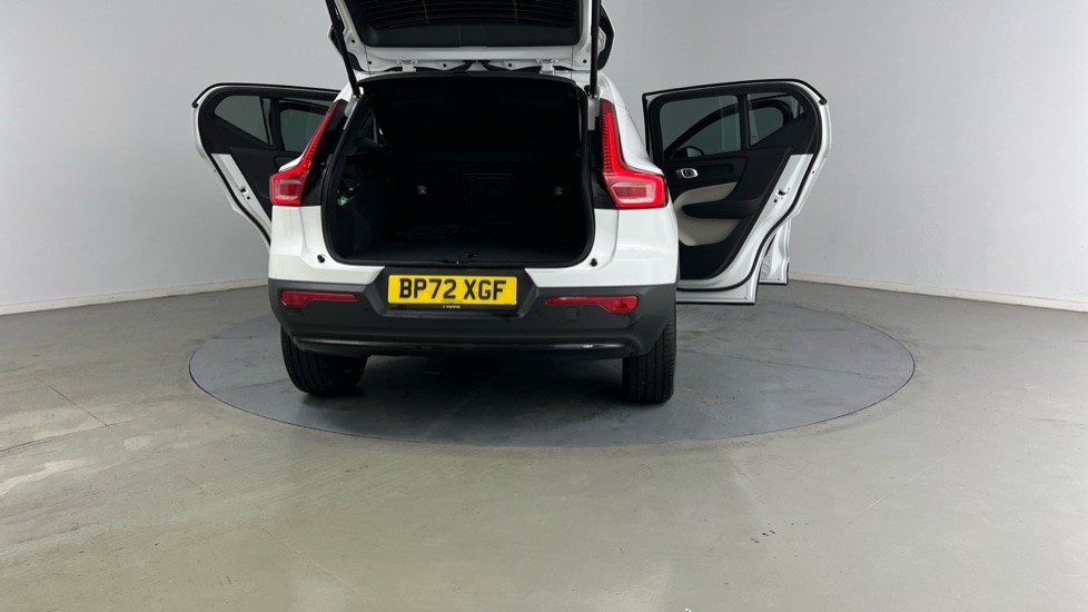 Used Volvo XC40 2023 for sale - 76804034: Photo 32