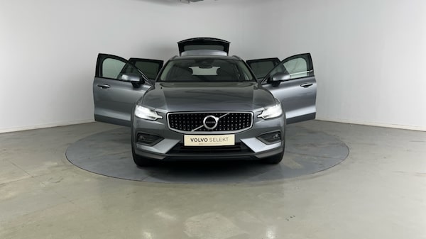 Used Volvo V60 2019 for sale - 76312311: Photo 19