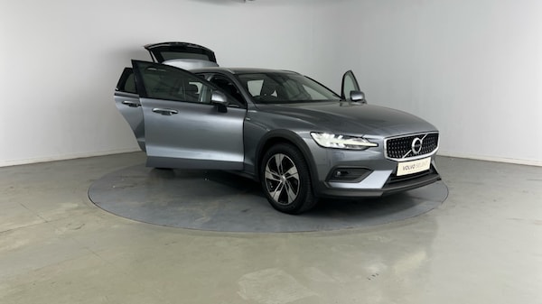 Used Volvo V60 2019 for sale - 76312311: Photo 22