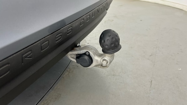 Used Volvo V60 2019 for sale - 76312311: Photo 44