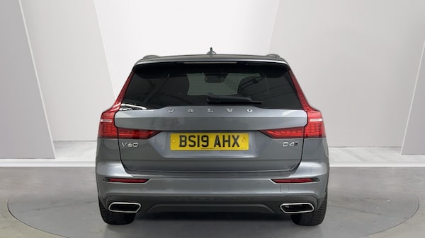 Used Volvo V60 2019 for sale - 76312311: Photo 7