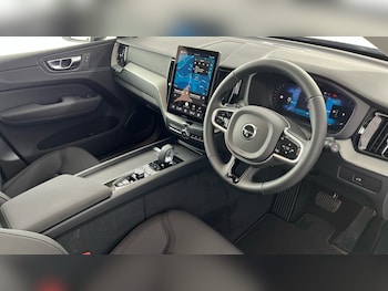 Used Volvo XC60 2026 for sale - 79248991: Photo