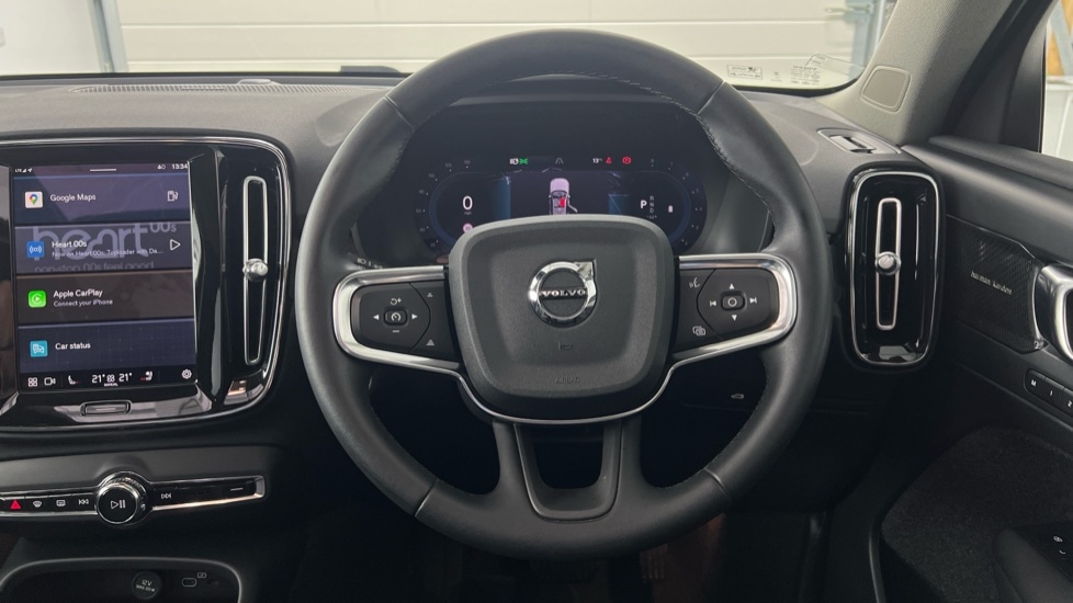 Used Volvo XC40 2023 for sale - 76984168: Photo 10