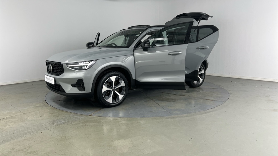 Used Volvo XC40 2023 for sale - 76984168: Photo 16