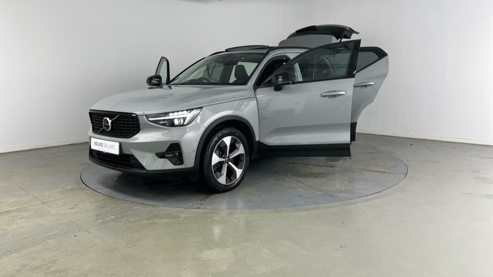 Used Volvo XC40 2023 for sale - 76984168: Photo 17