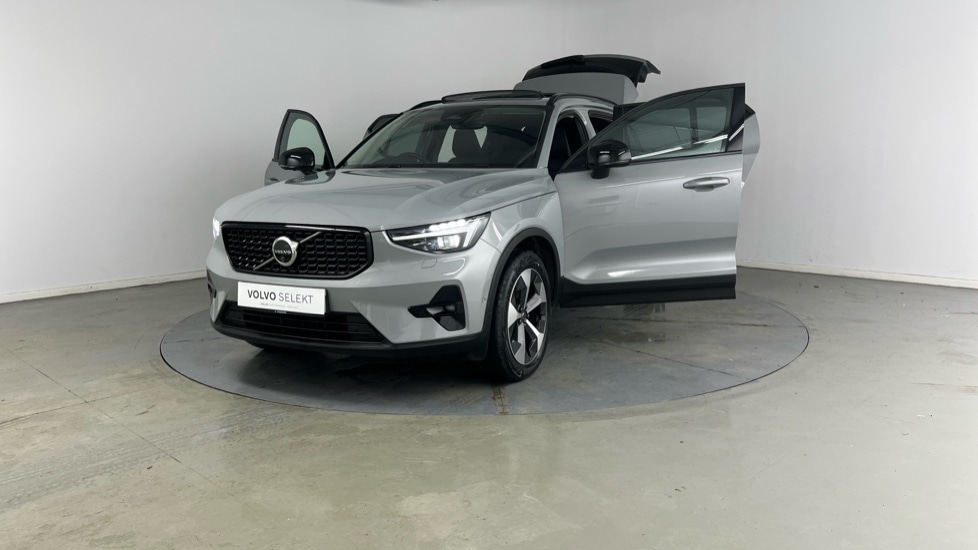 Used Volvo XC40 2023 for sale - 76984168: Photo 18