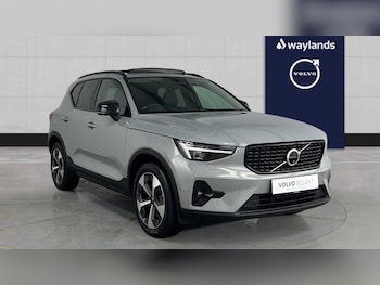 Used Volvo XC40 2023 for sale - 76984168: Photo