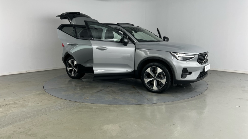 Used Volvo XC40 2023 for sale - 76984168: Photo 24